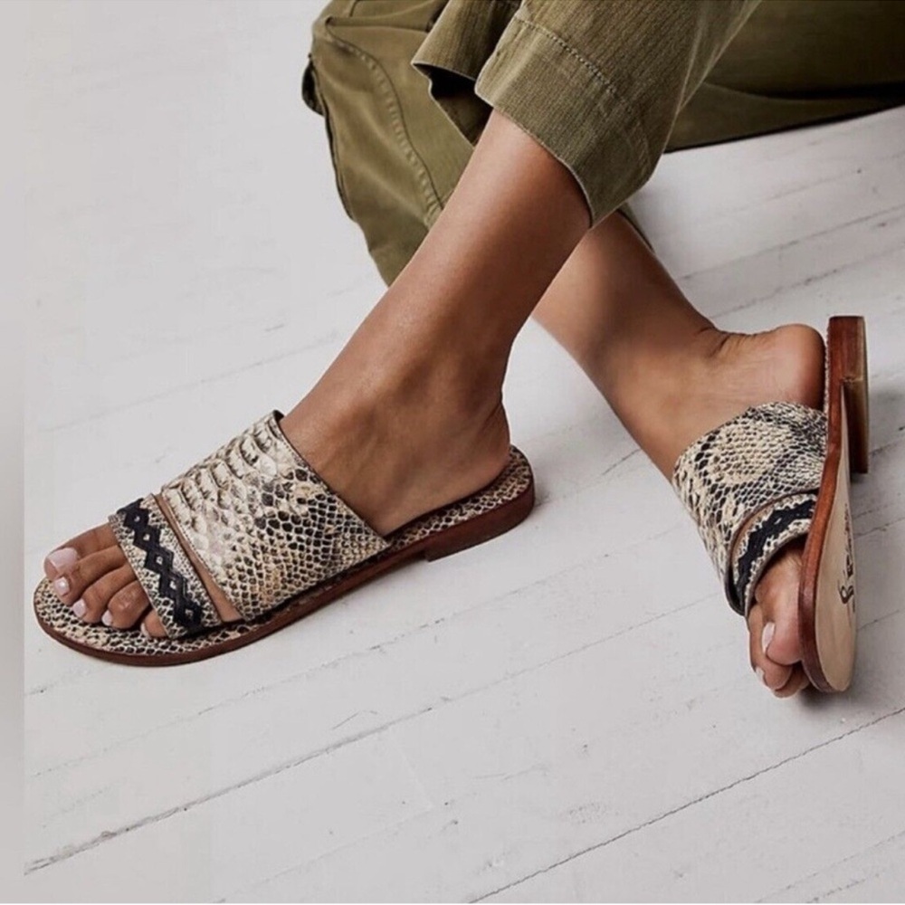 Free People Saturaday Snake Strappy Leather Flat Sandals - Picture 3 of 9